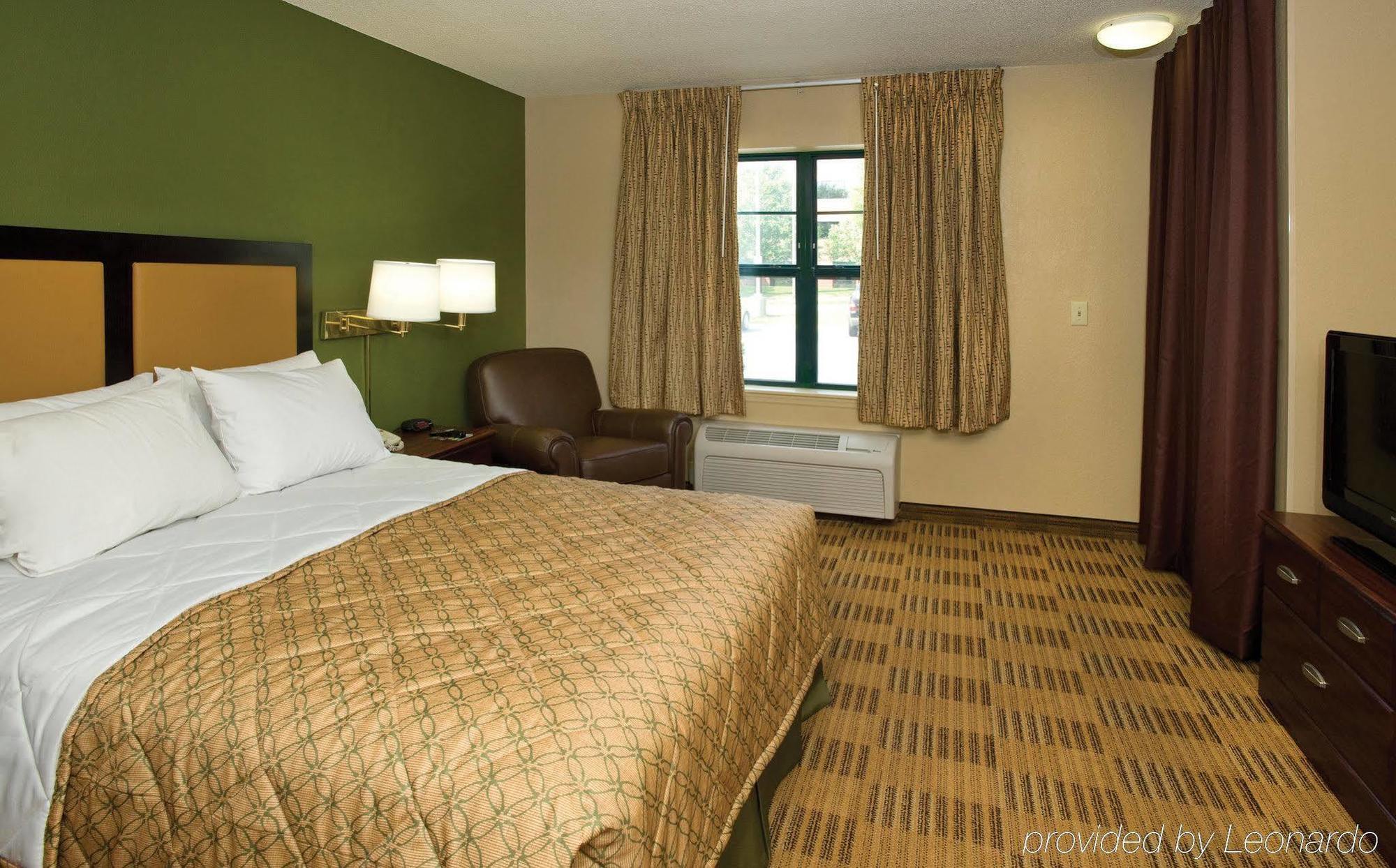Candlewood Suites Annapolis By Ihg Room photo